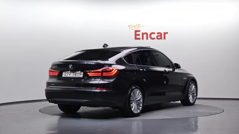 BMW 5-Series Gran Turismo