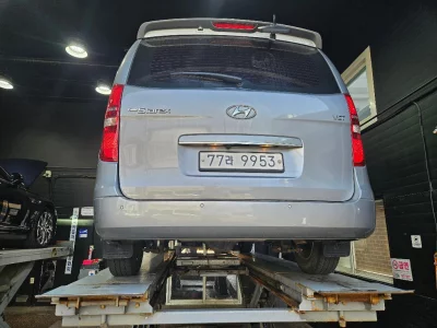 Hyundai Grand Starex