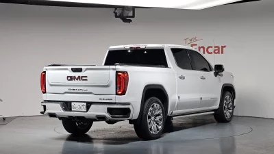 GMC SIERRA