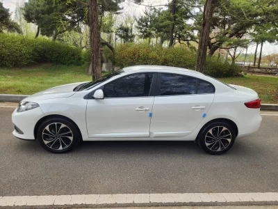 Renault SM3