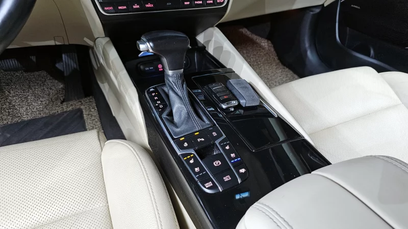 Kia K7