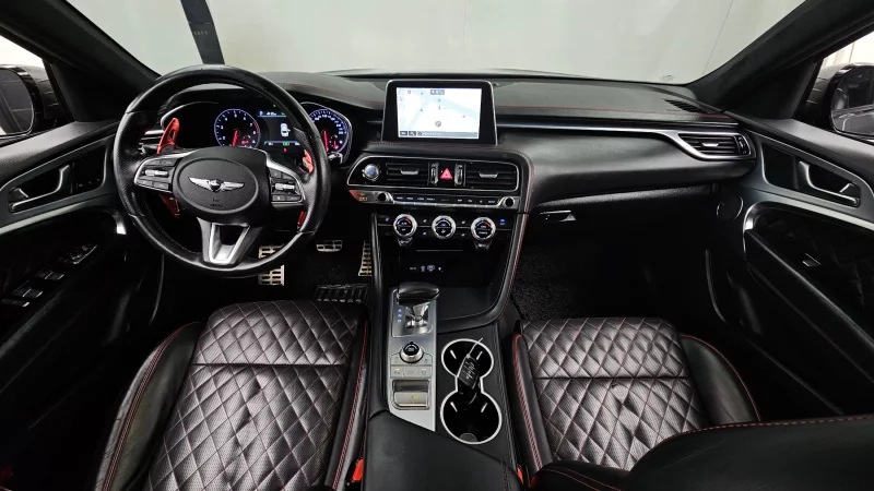 Genesis G70