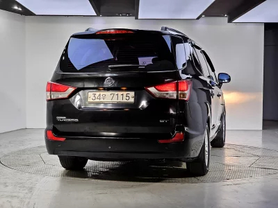 SsangYong Korando Turismo