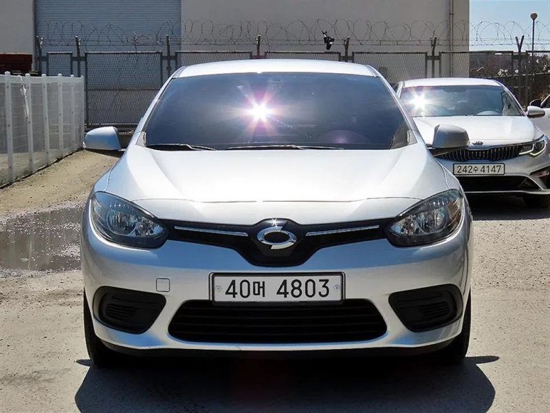 Renault SM3
