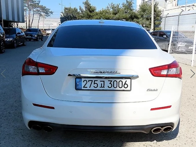 Maserati GHIBLI