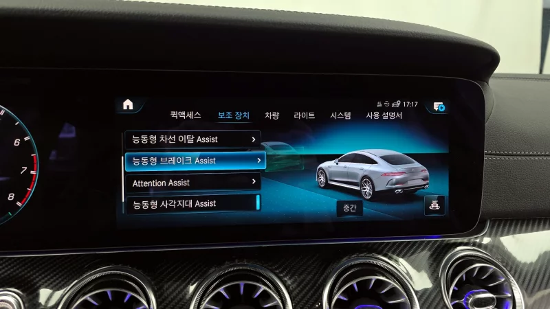 Mercedes-Benz AMG GT