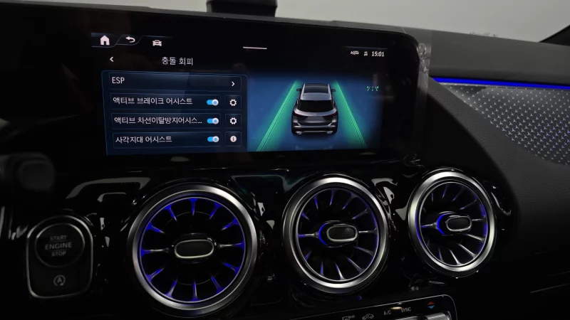 Mercedes-Benz GLA-Class