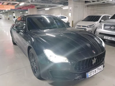 Maserati QUATTROPORTE