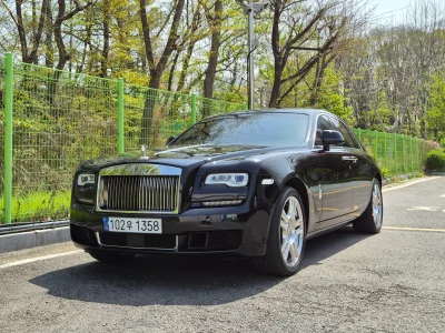 Rolls-Royce GHOST