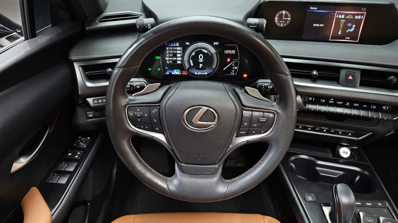 Lexus UX