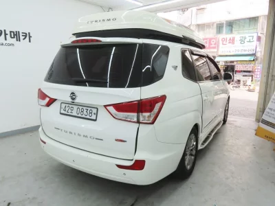 SsangYong Korando Turismo