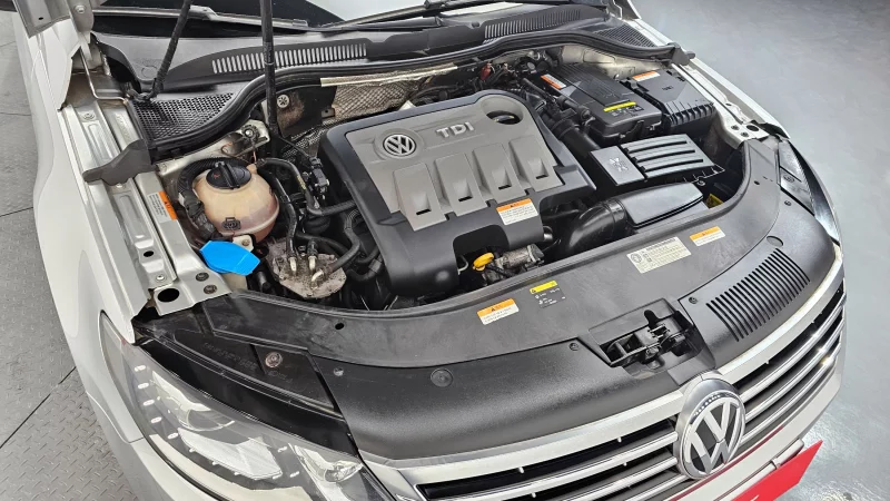 Volkswagen PASSAT CC