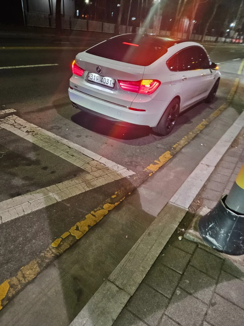 BMW 5-Series Gran Turismo