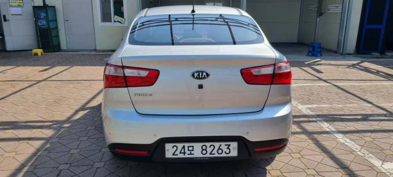 Kia pride