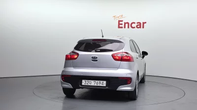 Kia pride