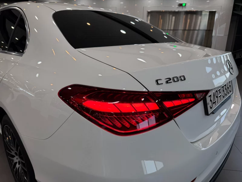 Mercedes-Benz C-Class