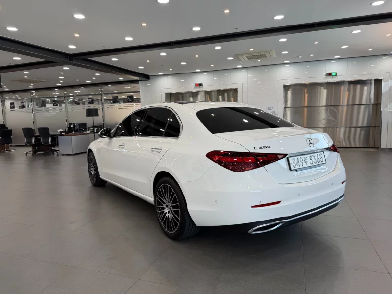 Mercedes-Benz C-Class