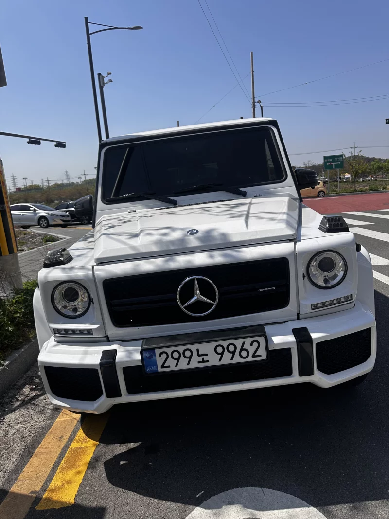 Mercedes-Benz G-Class
