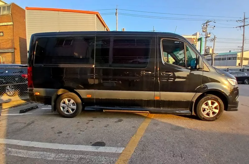 Mercedes-Benz Sprinter