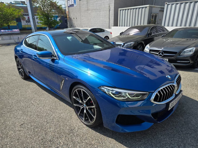 BMW 8-Series