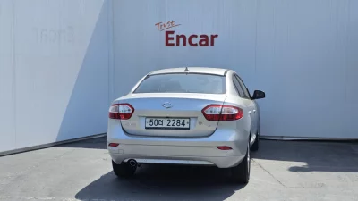 Renault SM3