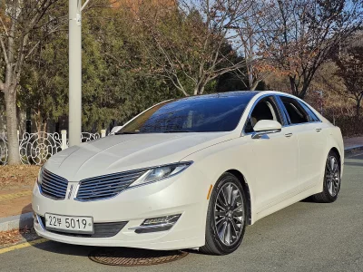 Lincoln MKZ