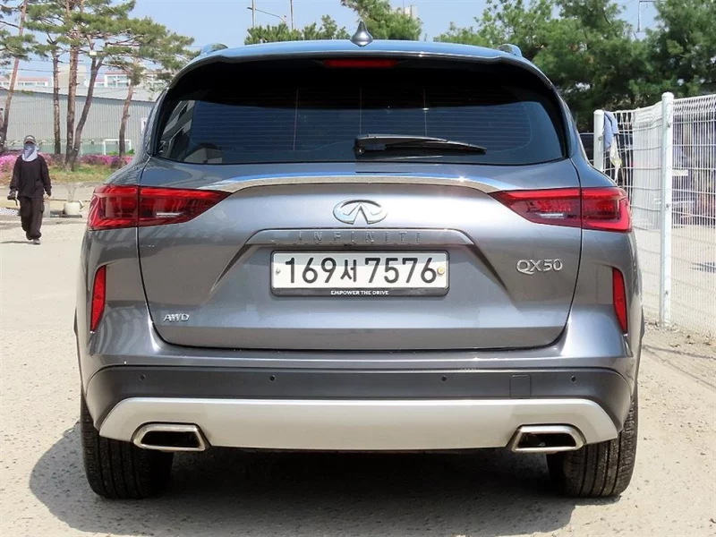 Infiniti QX50