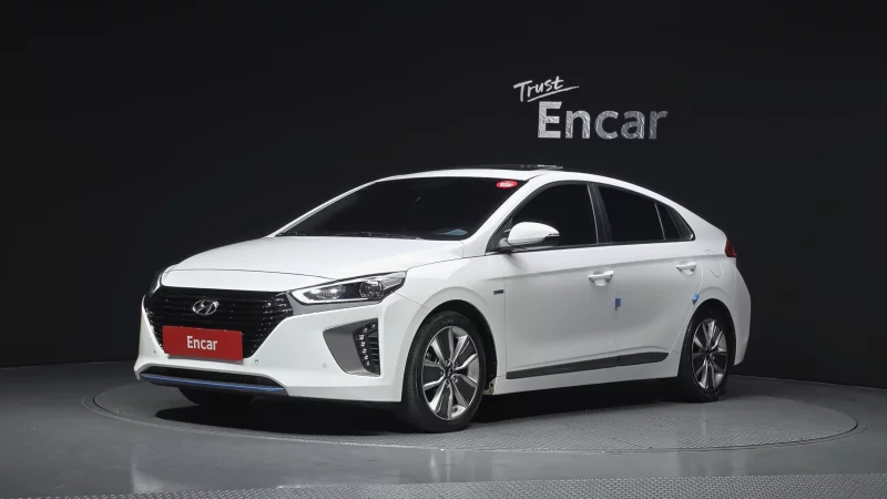 Hyundai Ioniq