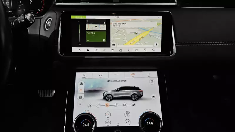 Land Rover RANGE ROVER VELAR