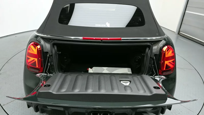 MINI Cooper Convertible