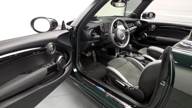 MINI Cooper Convertible