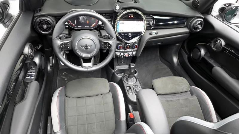 MINI Cooper Convertible