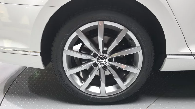 Volkswagen Passat GT