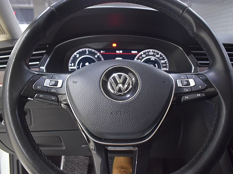 Volkswagen Passat GT