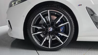 BMW 8-Series
