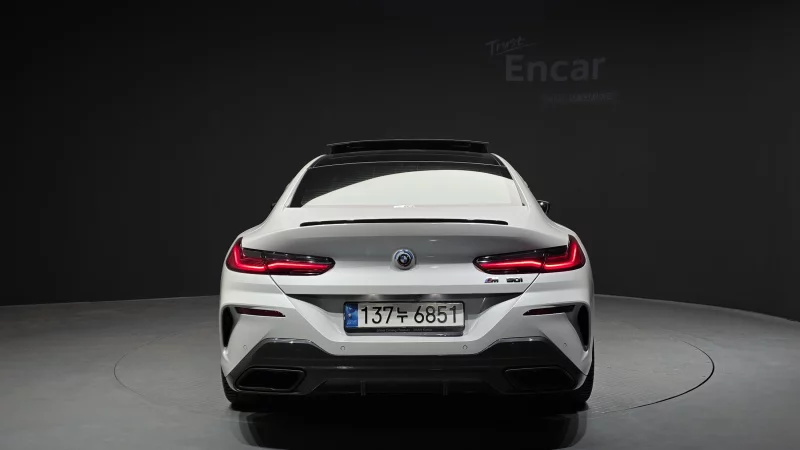 BMW 8-Series