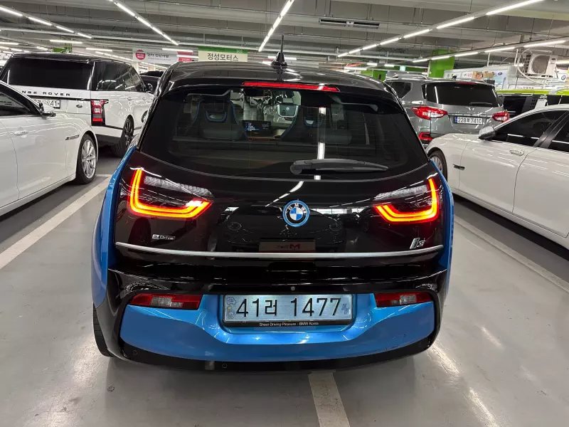 BMW i3