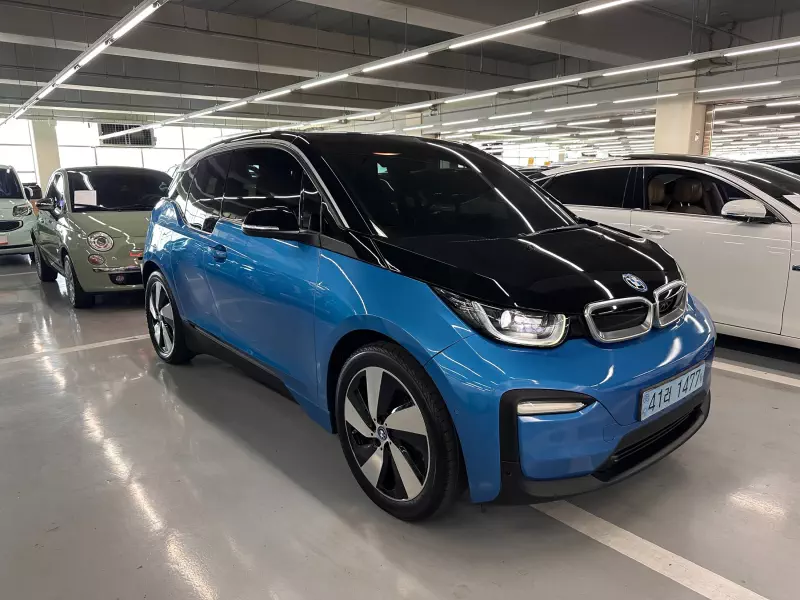 BMW i3