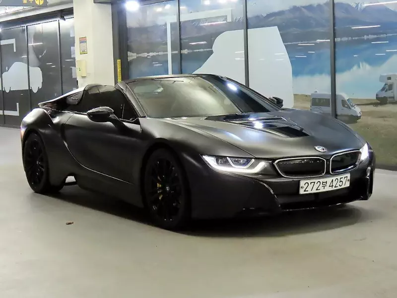 BMW i8