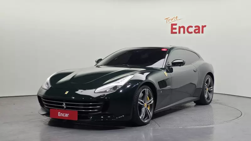 Ferrari GTC4 Lusso