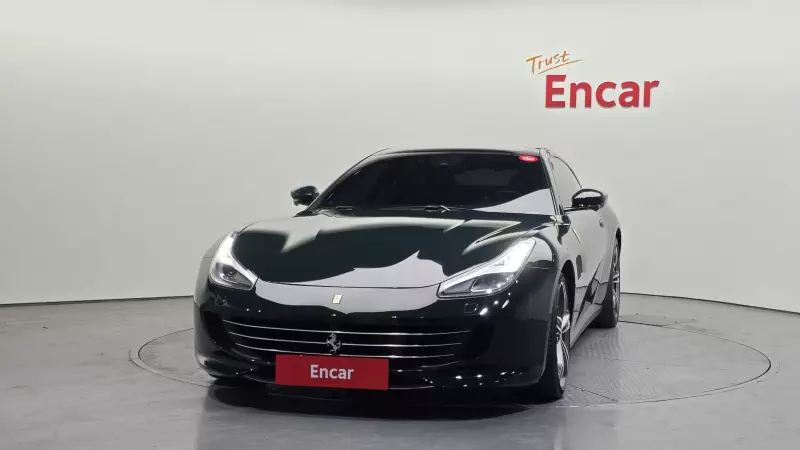 Ferrari GTC4 Lusso