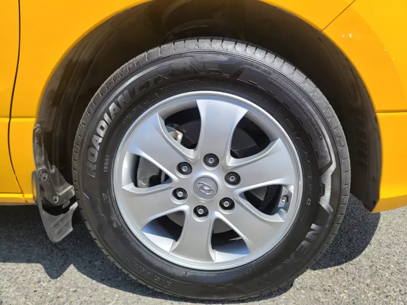 Hyundai Grand Starex