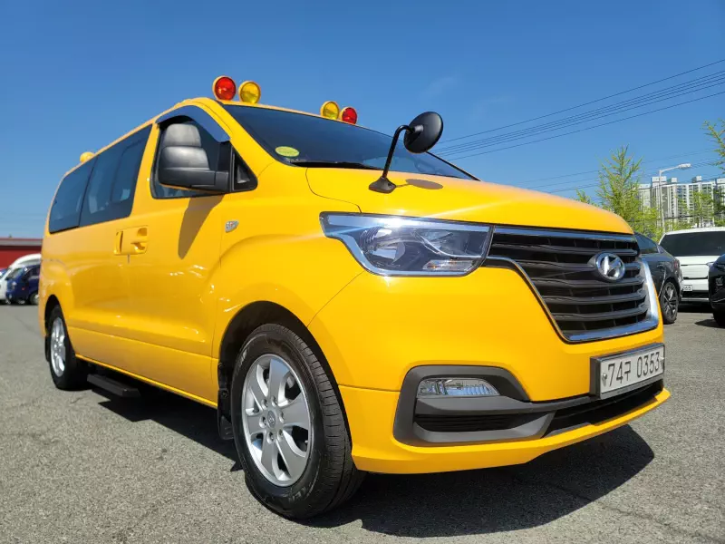 Hyundai Grand Starex