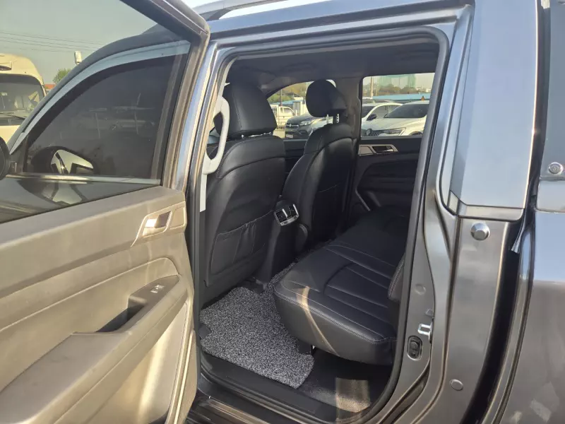 SsangYong Rexton Sports