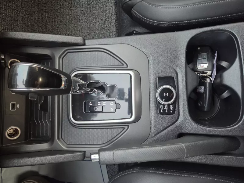 SsangYong Rexton Sports