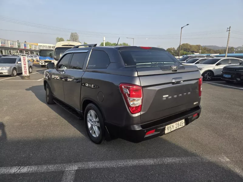 SsangYong Rexton Sports