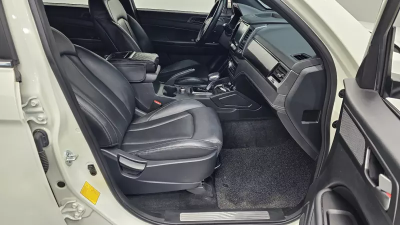 SsangYong Rexton Sports Khan