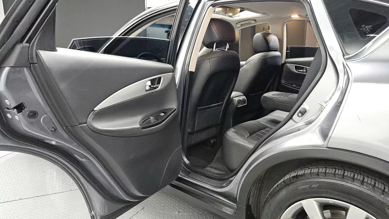 Infiniti QX50