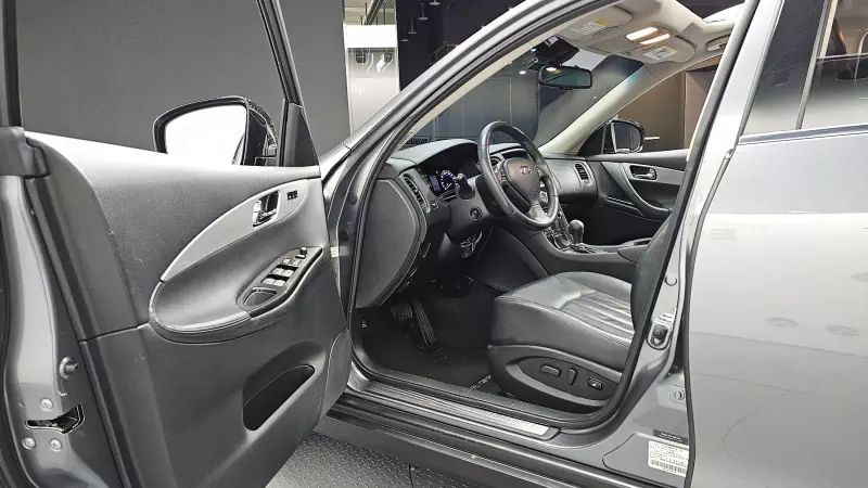 Infiniti QX50