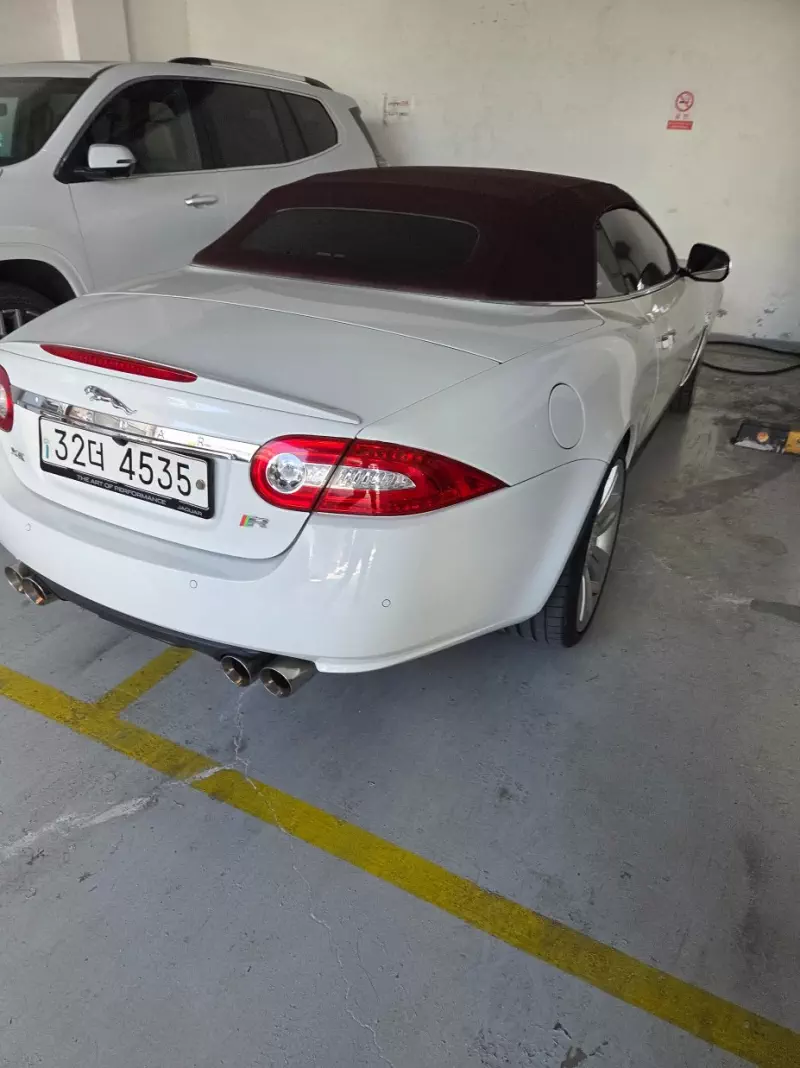 Jaguar XK